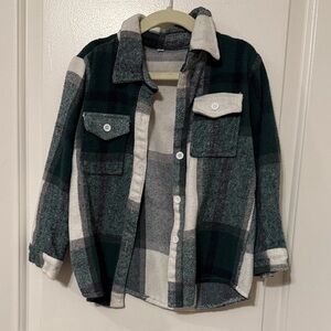 Plaid Button-Up Shirt in Green and White